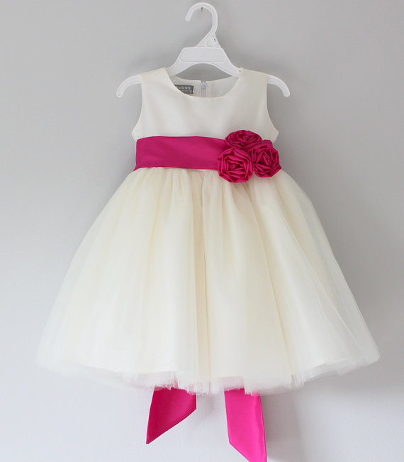 sleeveless flower girl dresses