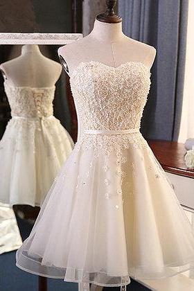 trendy homecoming dresses